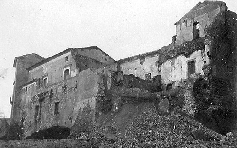 Castello baronale di Saracena