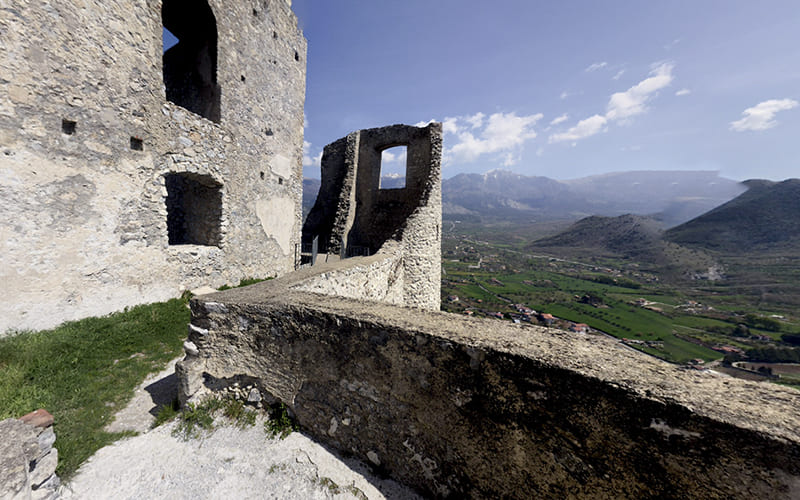 Castelli, ville e torri del Parco Pollino