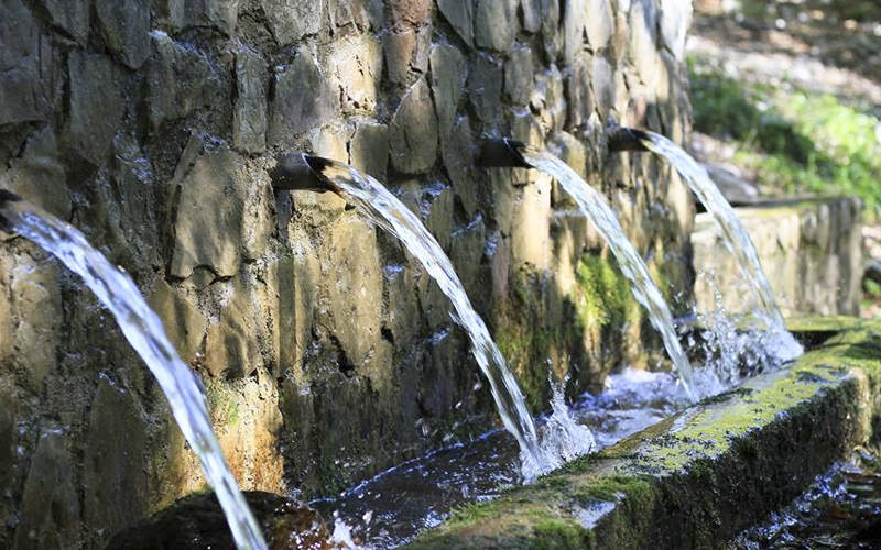Sorgenti, fonti, fontane del Parco del Pollino