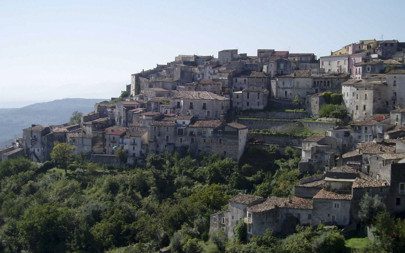 Saracena, borgo del Parco del Pollino