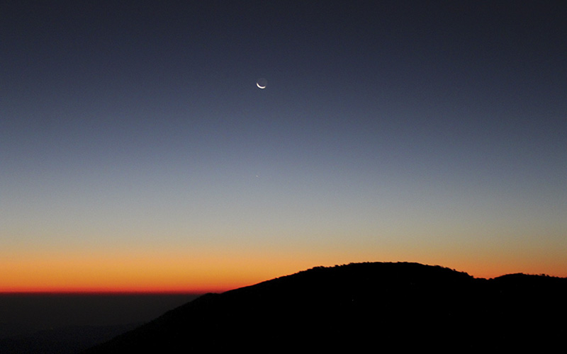 In cammino verso Serra del Prete: l'escursione notturna da Colle Impisio che accende l'alba di Valentino Bove